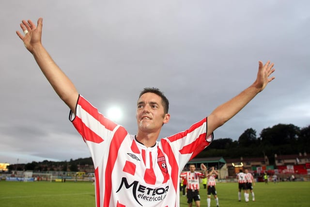 Gary Beckett   (Striker   No 10):    Bing was class could play in the 8, 9 or 10 positions. Very rarely did you see Bing give the ball away, scored some crucial goals, could unlocking opposition defences. Bing's ability to control a game were just second to none. In the 11, Bing will go into 10 role just behind Coyler and Farnzo. Superb player who like most should of played in England.