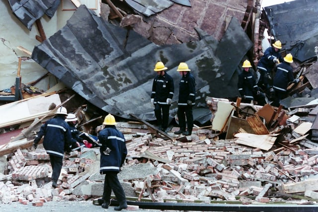 PACEMAKER PRESS BELFAST
17/8/1994
1448/94
Remains of the Grove Tavern bar on the York Road, Belfast, after a terrorist bomb wrecked it shortly after lunchtime this afternoon. No one was injured in the attack.