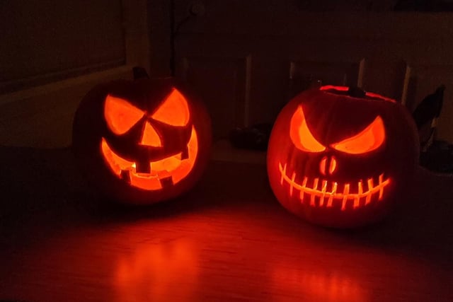 David A W McNeill's spooky punpkin pair.