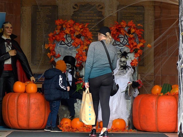 The Guildhall is ready for the Halloween celebrations. DER2143GS – 089
