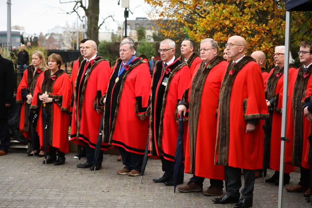Press Eye - Belfast - Northern Ireland - 14th November 2021 -

Members of Lisburn & Castlereagh City Council pictured at the Royal British Legion Lisburn Branch Service of Remembrance at the Lisburn War Memorial. 

Photo by Kelvin Boyes / Press Eye.