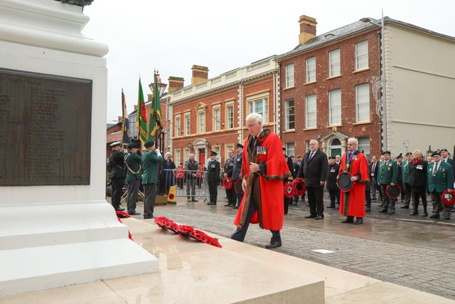 Councillor Alan Givan lays a wreath on behalf of the First Minister at the Cenotaph in Lisburn on Remembrance Sunday