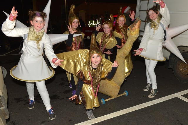 Some of the ‘Stars’ and ‘Golden Geese’ , from Studio 2, who took part in the Derry Christmas Lights parade on Sunday evening last. Photo: George Sweeney.  DER2147GS – 012
