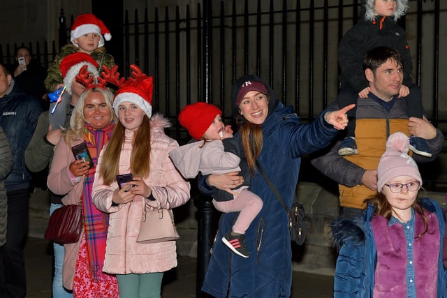 Some of the attendance at the Derry Christmas Lights parade on Sunday evening last. Photo: George Sweeney.  DER2147GS – 013