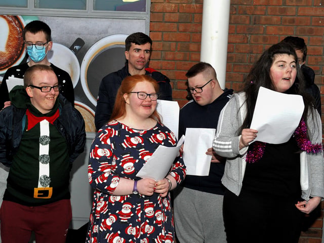 Young adults from the Liberty Consortium HUB choir at Northside Village Centre, singing Christmas carols, at the centre, on Wednesday morning last. DER2148GS – 016