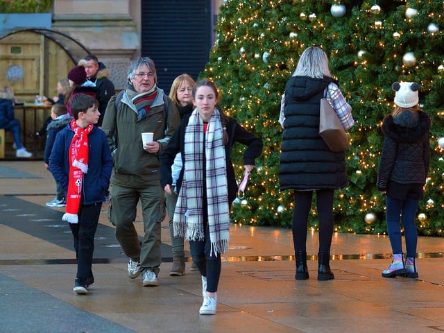 People at the Christmas Market in Guildhall Square on Saturday afternoon last. Photo: George Sweeney. DER2148GS – 059