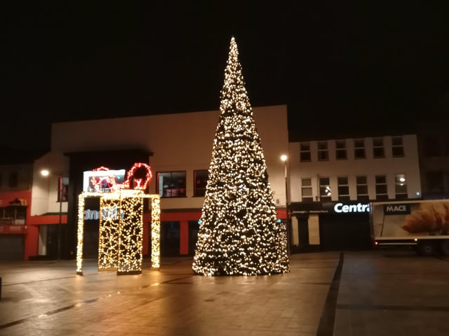 Christmas illuminations Derry city centre.