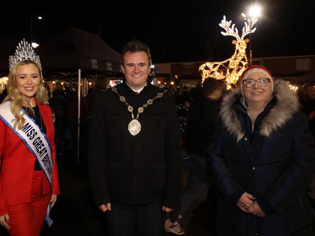Dundonald local and Miss Great Britain Eden McAllister pictured with Cllr Hazel Legge, Vice Chair, Lisburn & Castlereagh City Council Development Committee