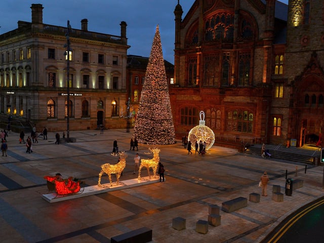 Guildhall Square. Photos: George Sweeney. DER2150GS – 035