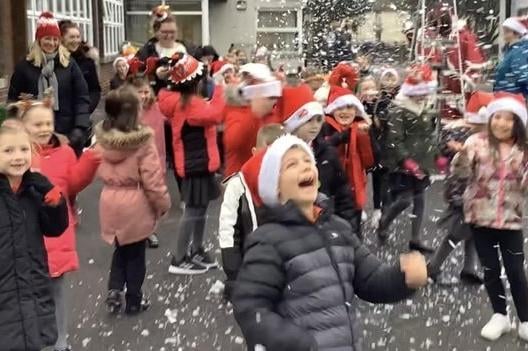 Primary three children loved seeing Santa and his snow machine at the start of the sponsored event.