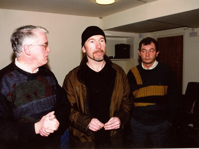 U2 guitarist The Edge meets John Kelly and Mickey McKinney in the Bloody Sunday Centre in the late 90s.