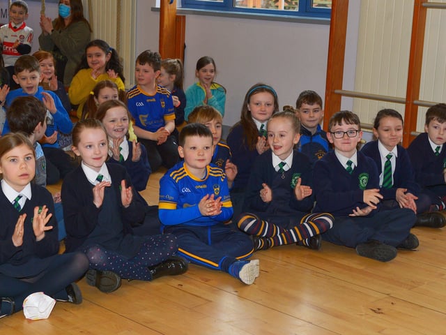 Pupils from St Patrick’s PS Pennyburn pictured during the visit of Steelstown Brian Og’s to the school on Friday morning last. Photo: George Sweeney. DER2208GS – 090