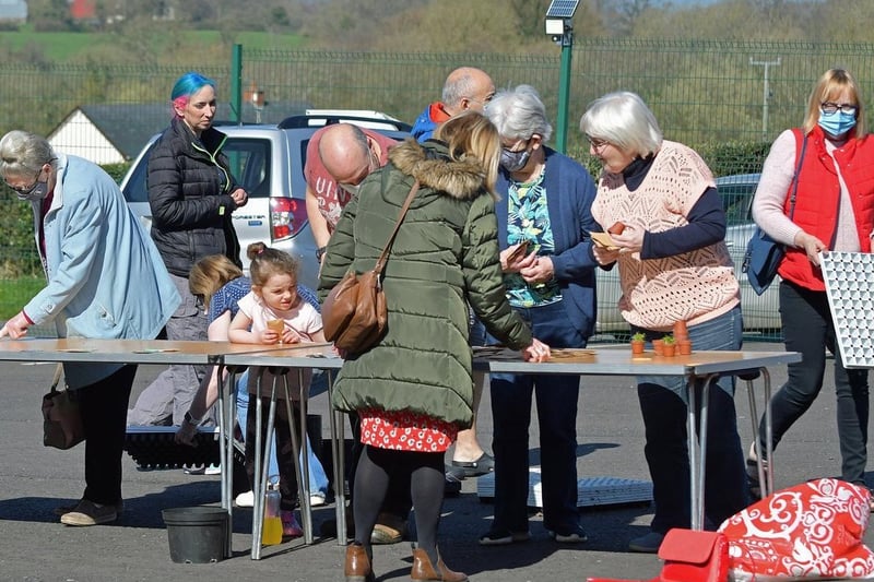 The seed distribution by Gelncare Community Association proved to be very popular