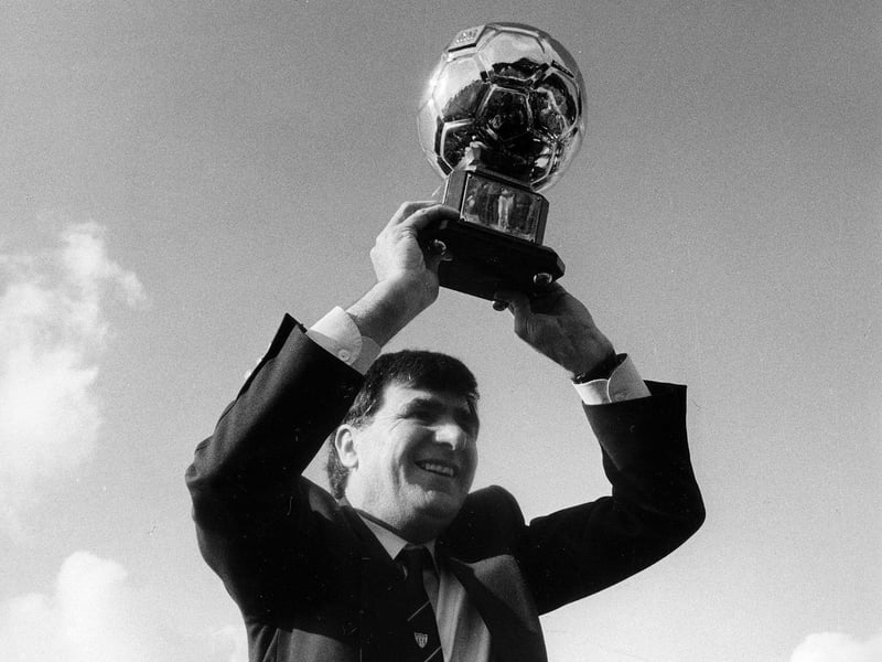 Derry City's legendary manager Jim McLaughlin celebrates winning the Premier Division title, in 1989.