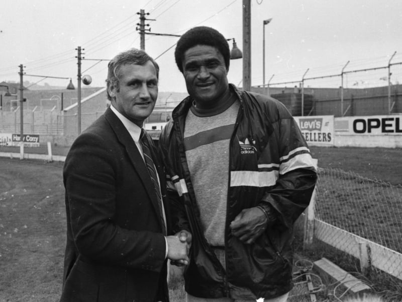Ex-Derry City captain, Doug Wood, greets the great Eusebio, ahead of Benfica's European Cup tie, at the Brandywell.