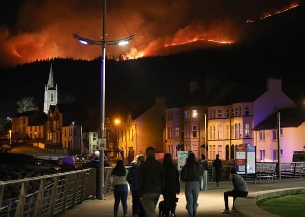 Press Eye - Belfast - Northern Ireland - 23rd April 2021

A gorse fire spreads across the Mourne Mountains overlooking Newcastle, Co Down.
