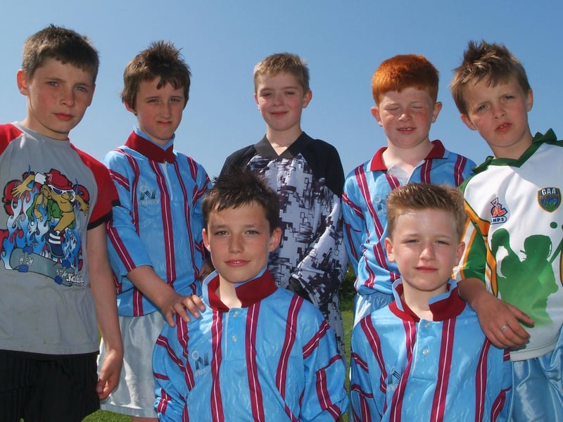 The Mullabuoy Primary School team pictured at the annual kids 6-a-side soccer tournament at The Vale Centre on Friday. LS21-107KM