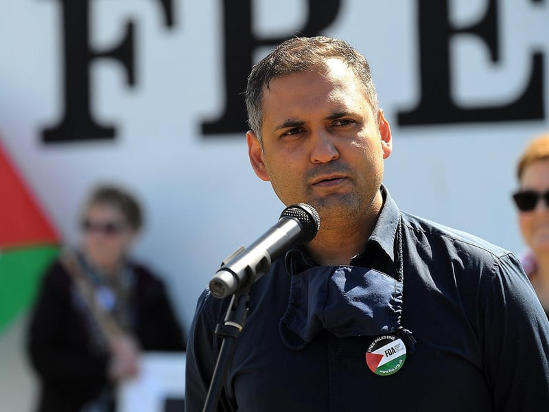 Romaan, from the North West Islamic Association, speaking at the Palestinian solidarity Rally at Free Derry Wall on Saturday after last. Photo: George Sweeney. DER2120GS – 074