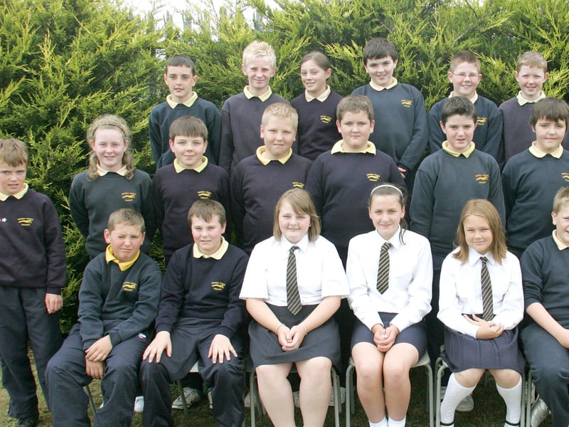 The P7 pupils at Central Primary School in Limavady. LV26-762MML
