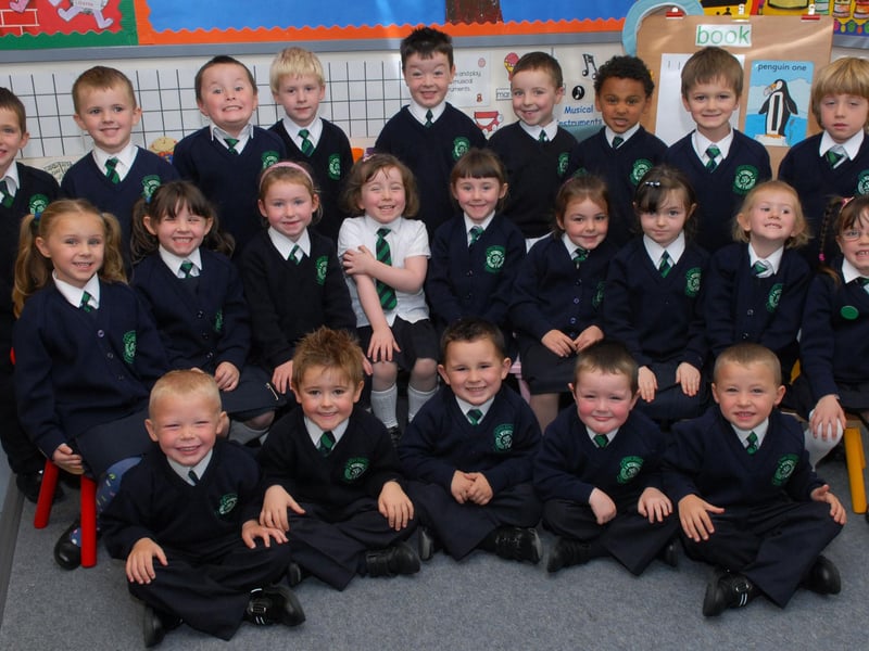 The P1 '2' class at St. Patrick's Primary School, Pennyburn. LS39-192KM