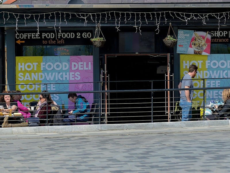 Local cafes with an outdoor service were busy over the weekend as lockdown restrictions were further eased on Friday last. Photo: George Sweeney / Derry Journal. DER2117GS - 053
