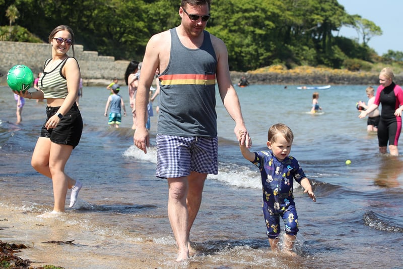 Brodie aged 2 with dad Stephen Brodie at Helens Bay Beach.

Photograph by Declan Roughan / Press Eye.