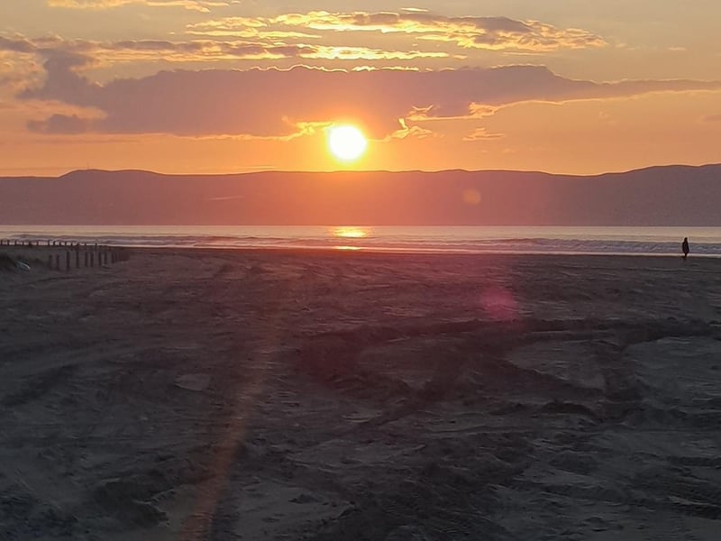 Catriona Toland's sunset scene