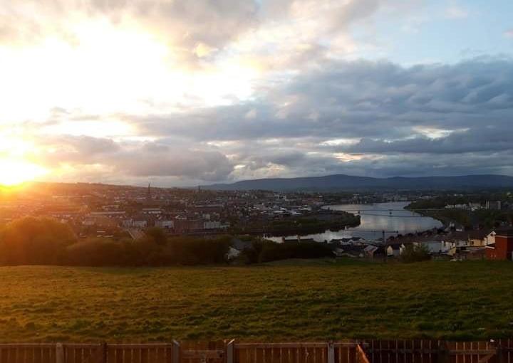 Nikita Ni Ceallaigh - sunset from the Waterside