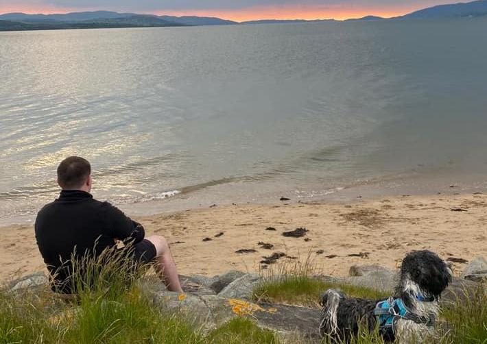 Samantha Doherty - relaxing at the beach