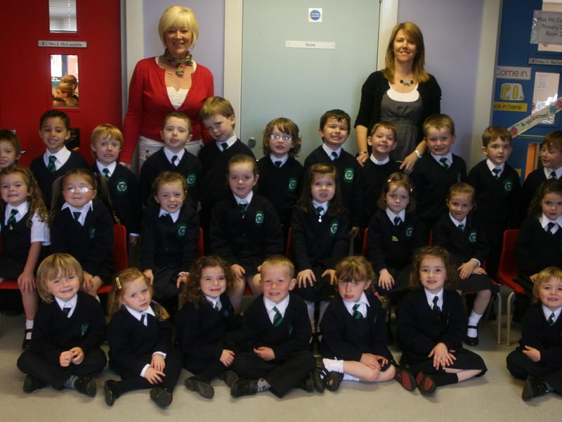 Mrs. Quinn's P1 class at St. Patrick's PS, Pennyburn. On left is Mrs. O'Doherty, classroom assistant. 3009JM17