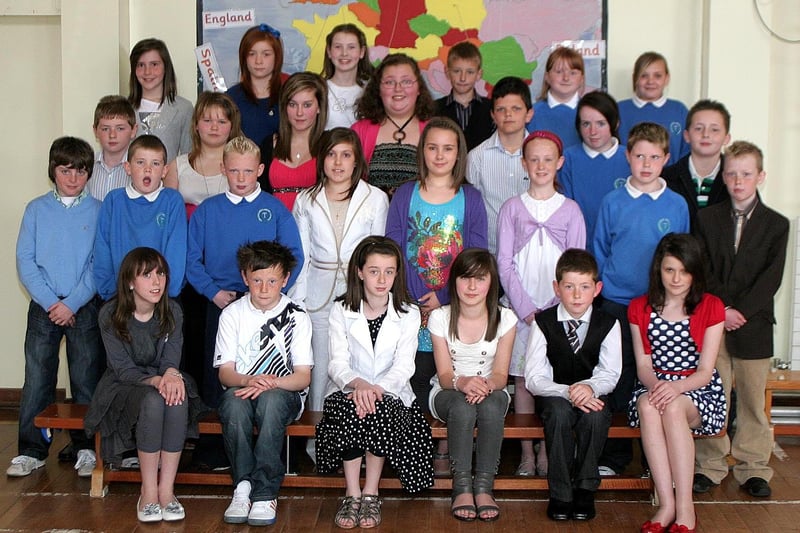 The pupils from Mr Hegarty's class at Termoncanice Primary School who have been confirmed at a recent service.  PIcture Inpresspics.com. LV20-458MMCK10