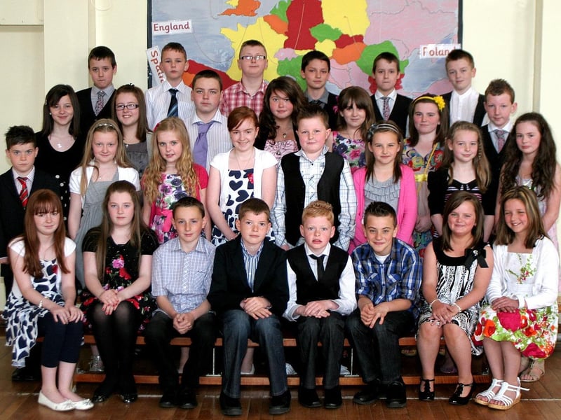 The pupils from Mr Toner's class at Termoncanice Primary School who have been confirmed at a recent service.  PIcture Inpresspics.com. LV20-460MMCK10