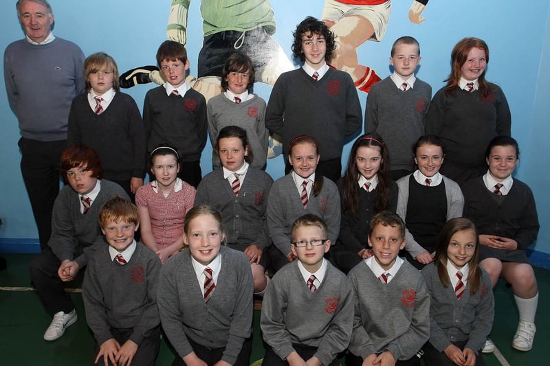 Mr McDermott, with his P7 class from Holy Family Primary School.  1106GM02