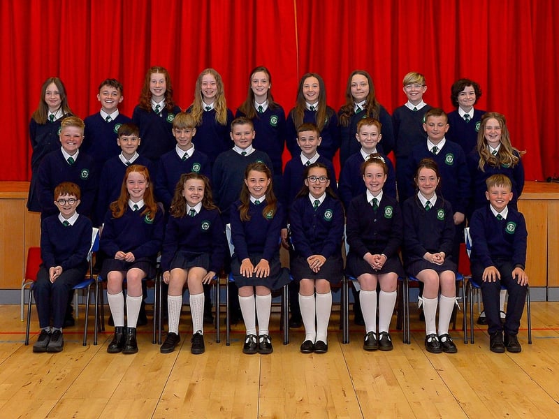 Mrs K. Crumley’s P7 class at St Patrick’s Primary School, Derry. DER2122GS – 041