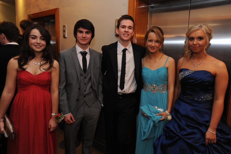 Aoife McLaughlin, Ryan McKendry, David Hasson, Sarah Flanagan, Rebecca McNamee
 pictured at the Lumen Christi annual formal at the City Hotel. (1411SL19)