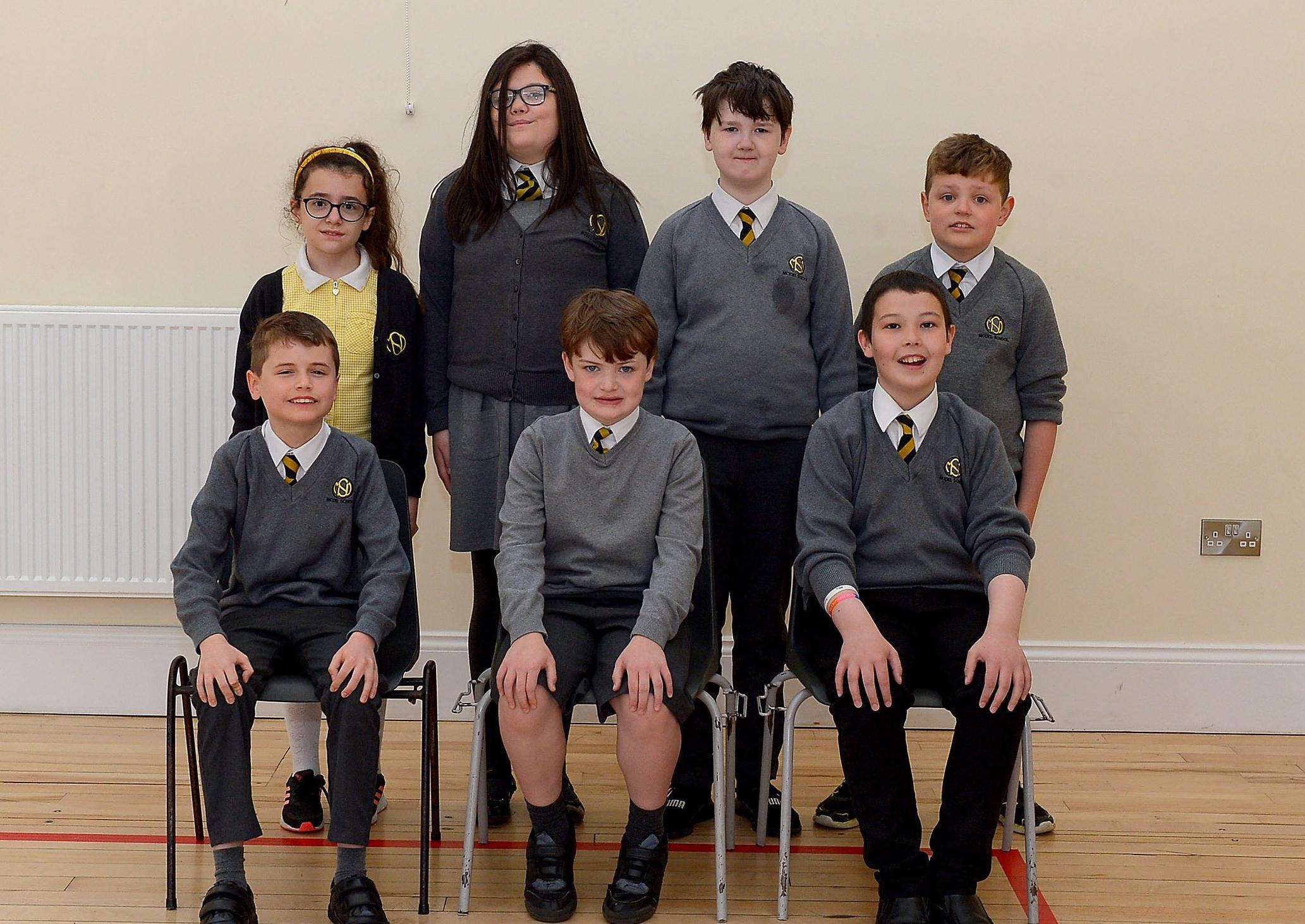 Mrs M. Coyle's LSC P7 class at the Model Primary and Nursery School, Derry. DER2121GS â€“ 038
