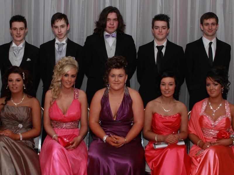 Students and friends who attended Scoil Mhuire Formal. Seated are Caroline Gallagher, Danielle O’Donnell, Louise McLaughlin, Shannon Downey and Geraldine Porter Standing are Ryan Duffy, Gordon Noone, Conor Millar, Graham Hegarty and Patrick McGrath. (1801JB37)