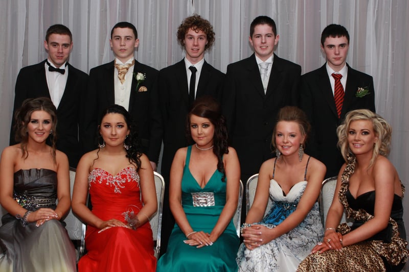 Students and friends who attended Scoil Mhuire Formal in the Inishowen Gateway Hotel.  Shannon Donaghey, Enya McDonnell, Kirsty Doherty, Theresa Doherty and Emma Hegarty
With Ryan Coleman, Darren McMonagle, Colm McLaughlin, Shaun Deery and David Doherty. (1801JB39)