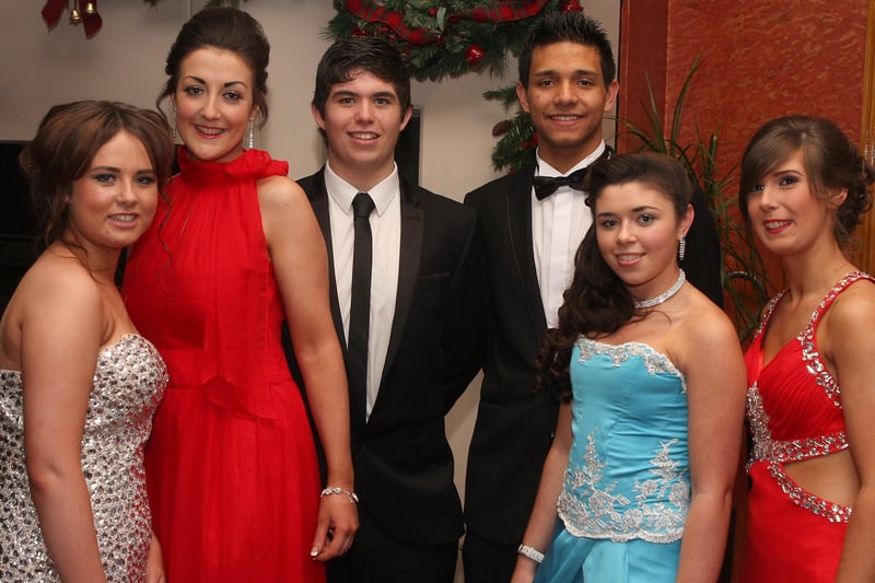 Students and guests arriving for the Lisneal College annual formal dinner in the Everglades Hotel.  From left. Zoe Riddles, Head Girl, Lisneal College,  Nicola Simpson, Deputy Head Girl, Lumen Christi College, Aaron McIvor, senior prefect, Lumen Christi  College, Nathan Adam, Deputy Head Boy, St. Columb’s College, Ciara Corr, Head Girl, Oakgrove Integrated College and Megan Kirkwood, senior prefect, Lisneal College.  INLS 1248-527MT.