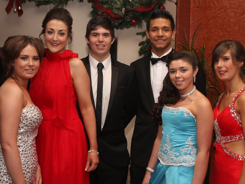 Students and guests arriving for the Lisneal College annual formal dinner in the Everglades Hotel. From left. Zoe Riddles, Head Girl, Lisneal College, Nicola Simpson, Deputy Head Girl, Lumen Christi College, Aaron McIvor, senior prefect, Lumen Christi College, Nathan Adam, Deputy Head Boy, St. Columb’s College, Ciara Corr, Head Girl, Oakgrove Integrated College and Megan Kirkwood, senior prefect, Lisneal College. INLS 1248-527MT.