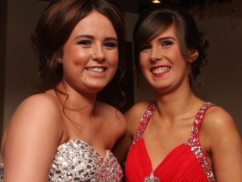 Zoe Riddles and Megan Kirkwood, arriving for the Lisneal College annual formal dinner in the Everglades Hotel. INLS 1248-519MT.