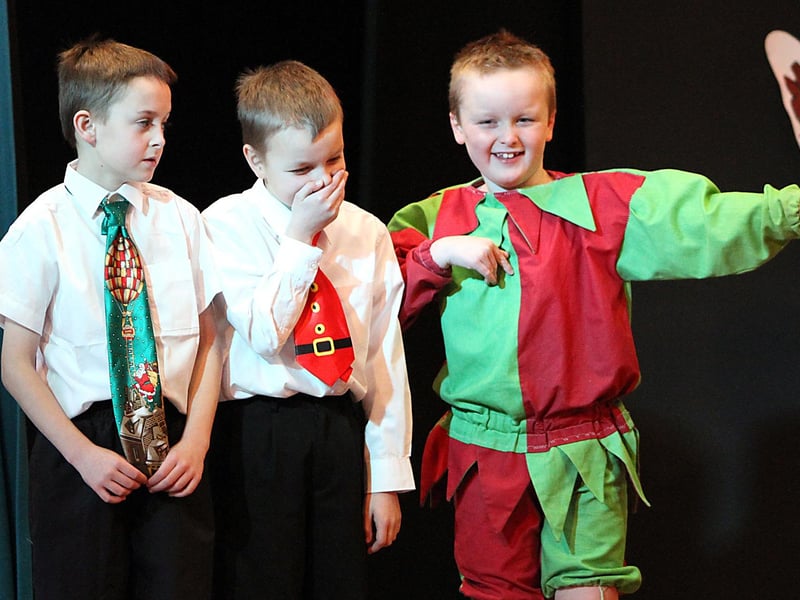 Mark Irwin as Jack and fellow actors in Ballykelly Primary Schools Christmas Play, Pandemonium. INLV5012-063KDR