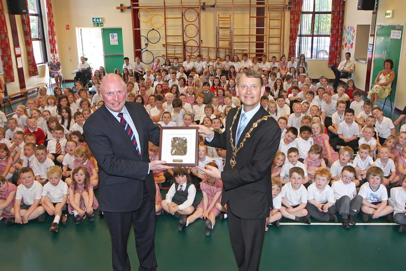 The Mayor presents a special Civic gift to Terry McMaster, on his courtesy visit to Drumahoe primary school.