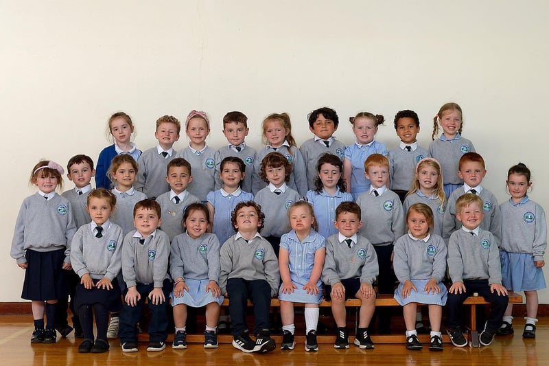 Mrs McLaughlin’s P1 class at Sacred Heart Primary School, Derry. DER2123GS – 051