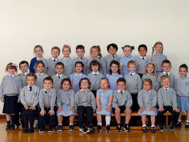 Mrs McLaughlin’s P1 class at Sacred Heart Primary School, Derry. DER2123GS – 051