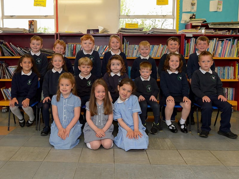Ms Clíona Nic Cionnaith’s P1 class the  Bunscoil Cholmcille, Derry. DER2121GS – 040