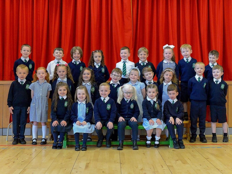 Miss J. McGowan’s P1 class at St Patrick’s Primary School, Derry. DER2122GS – 044
