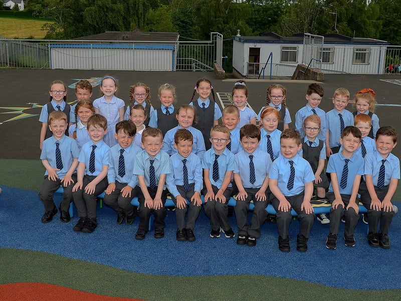 Mrs Doherty’s P1 class at St Anne’s Primary School, Derry. DER2123GS – 040