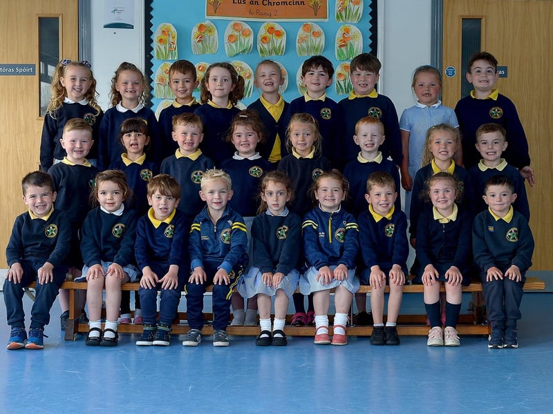 Miss M. McDaid’s P1 class at Gaelscoil Eadain Mhoir, Derry. DER2123GS – 064