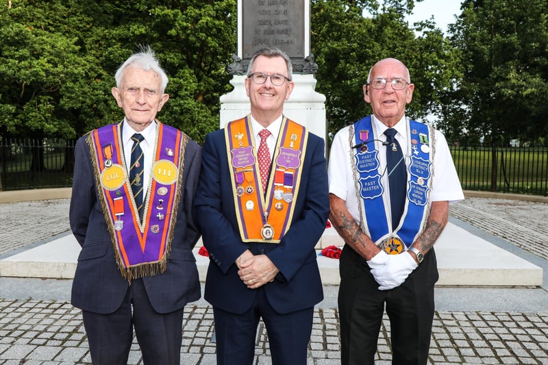 Local Historian George Dixon, Sir Jeffrey Donaldson and Past District Master Bro Fred Willoughby. Pic by Norman Briggs, rnbphotographyni